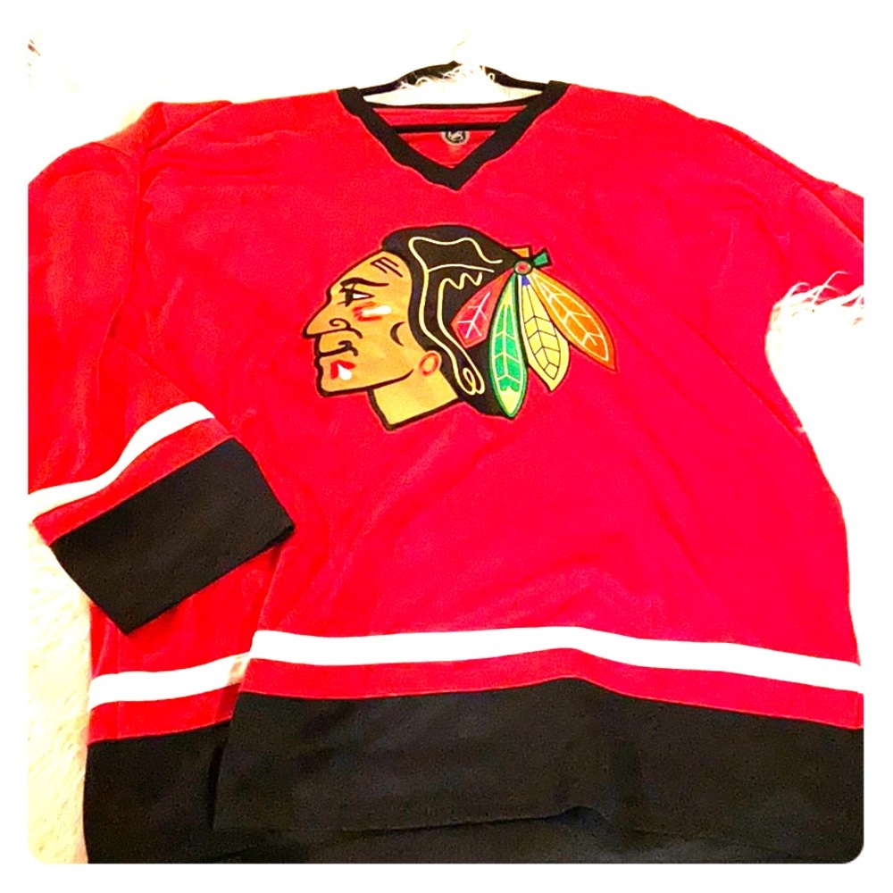 Authentic Blackhawks nhl sweater
